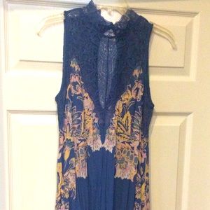 Juniors Floral Print with High Neck Lace inset